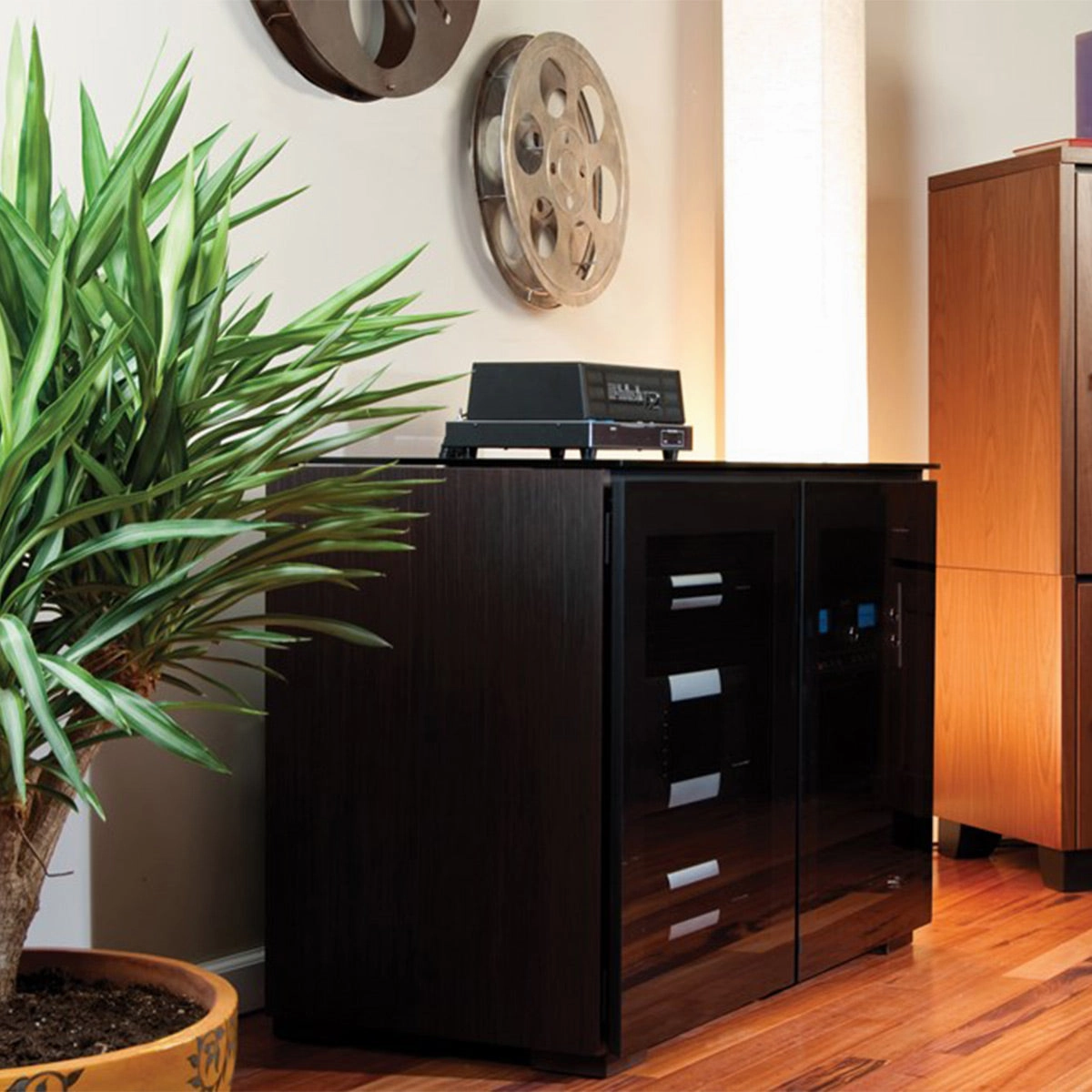 Salamander Designs Chameleon Collection Oslo 323 Twin AV Cabinet (Black Oak with Smoked Glass Doors & Black Glass Top)