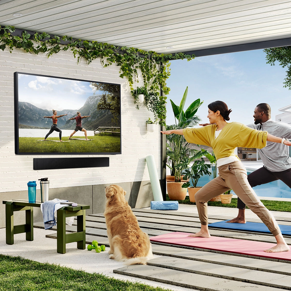 Samsung QN55LST7DA 55" 4K The Terrace Partial Sun QLED UHD Outdoor Smart TV (2024)