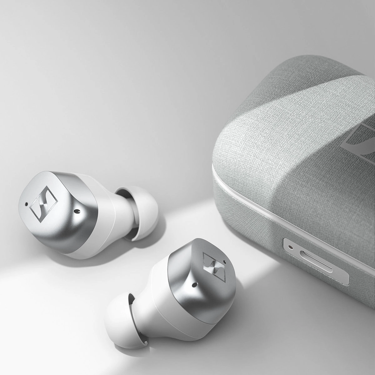 Sennheiser Momentum True Wireless 4 Earbuds (White Silver)