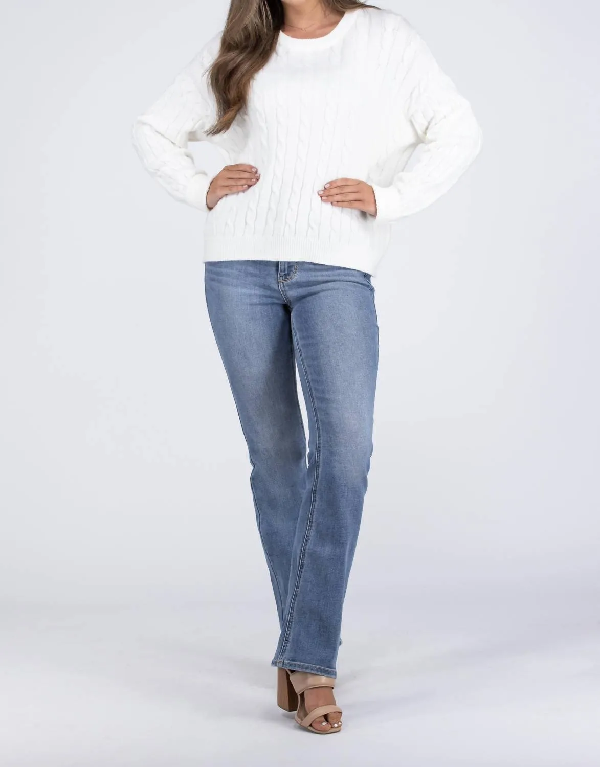 Snowy Nights Women's Classic Cable Knit Sweater In White