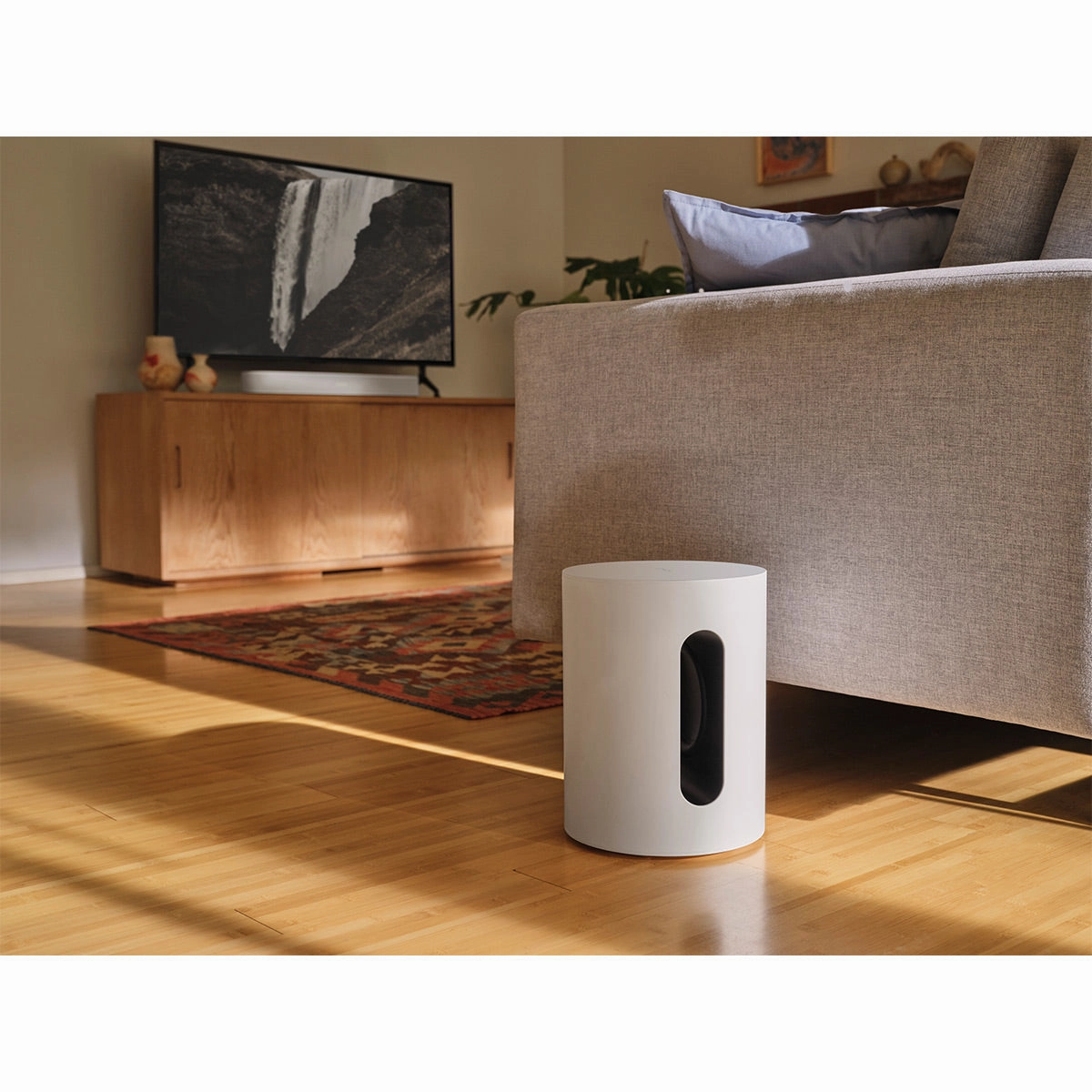 Sonos Entertainment Set with Beam (Gen 2, White) Soundbar and Sub Mini Wireless Subwoofer (White)