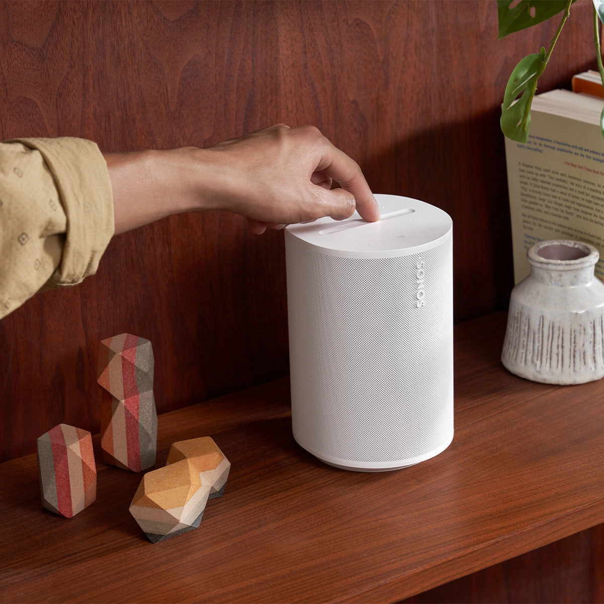 Sonos Era 100 Voice-Controlled Wireless Smart Speakers with Bluetooth, Trueplay Acoustic Tuning Technology, & Amazon Alexa Built-In - Pair (White)