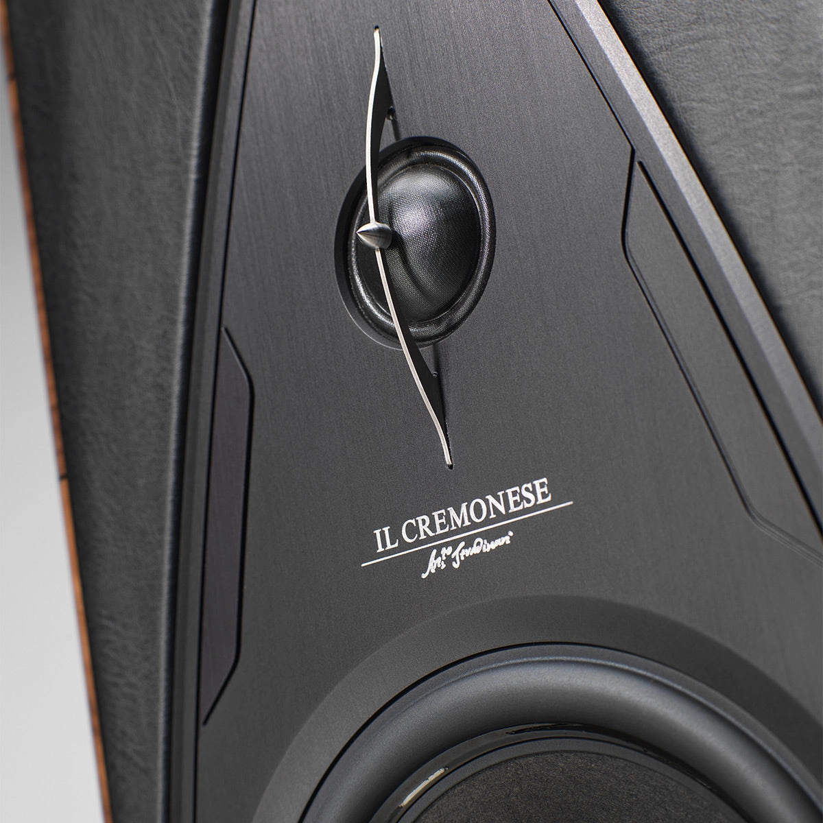 Sonus faber Il Cremonese High Resolution Floorstanding Loudspeakers - Pair (Walnut)