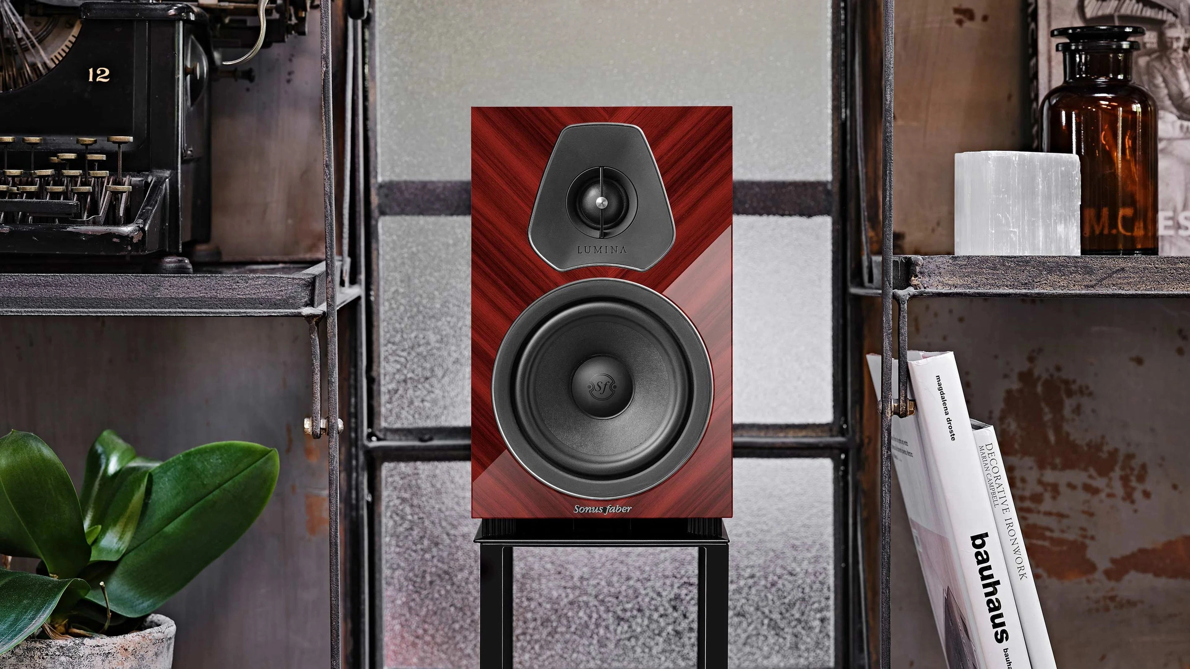 Sonus Faber Lumina II Amator (Please call/In-Store Only)