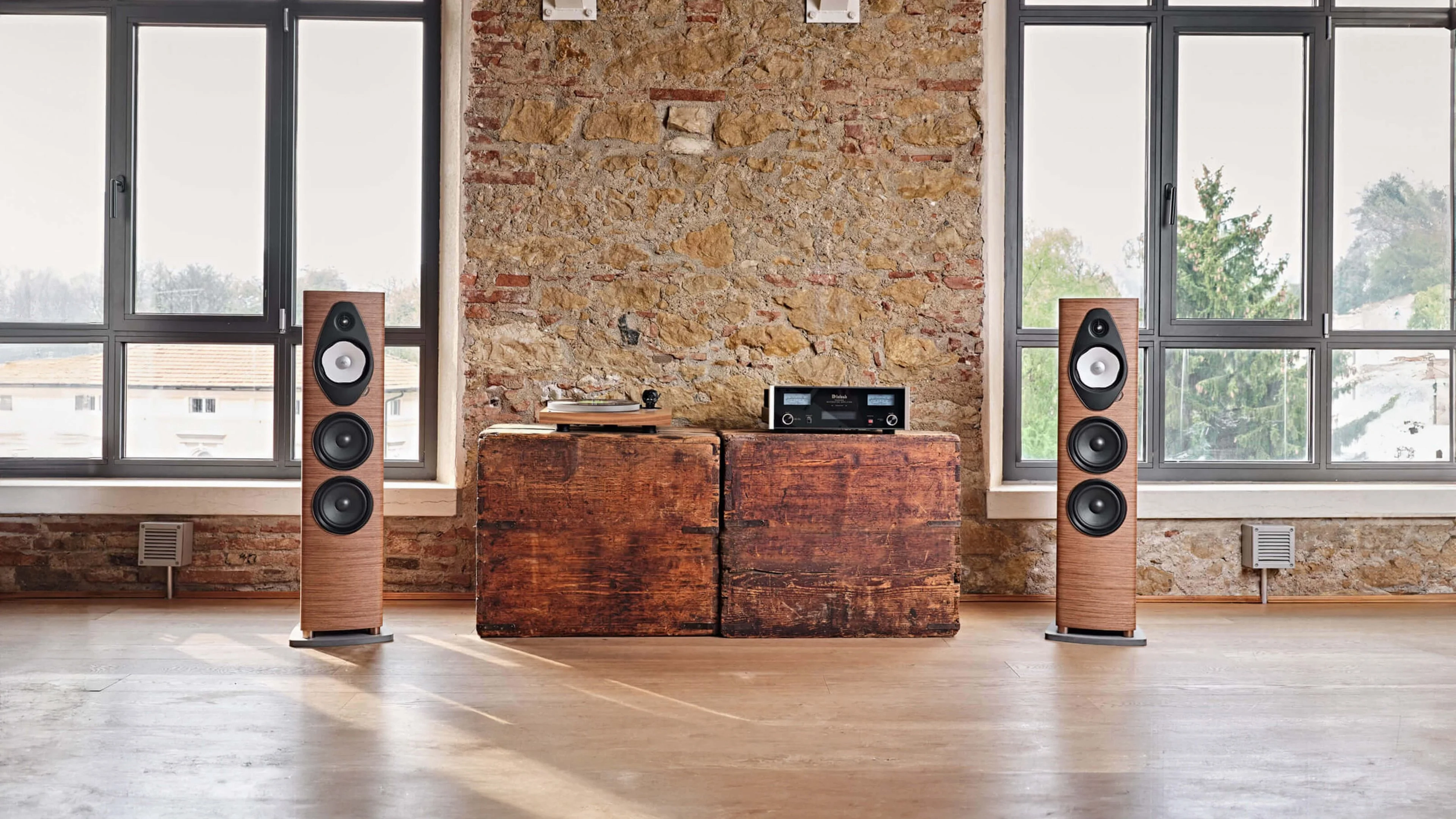 Sonus Faber Sonetto V G2 Floorstanding Speakers (Pair)