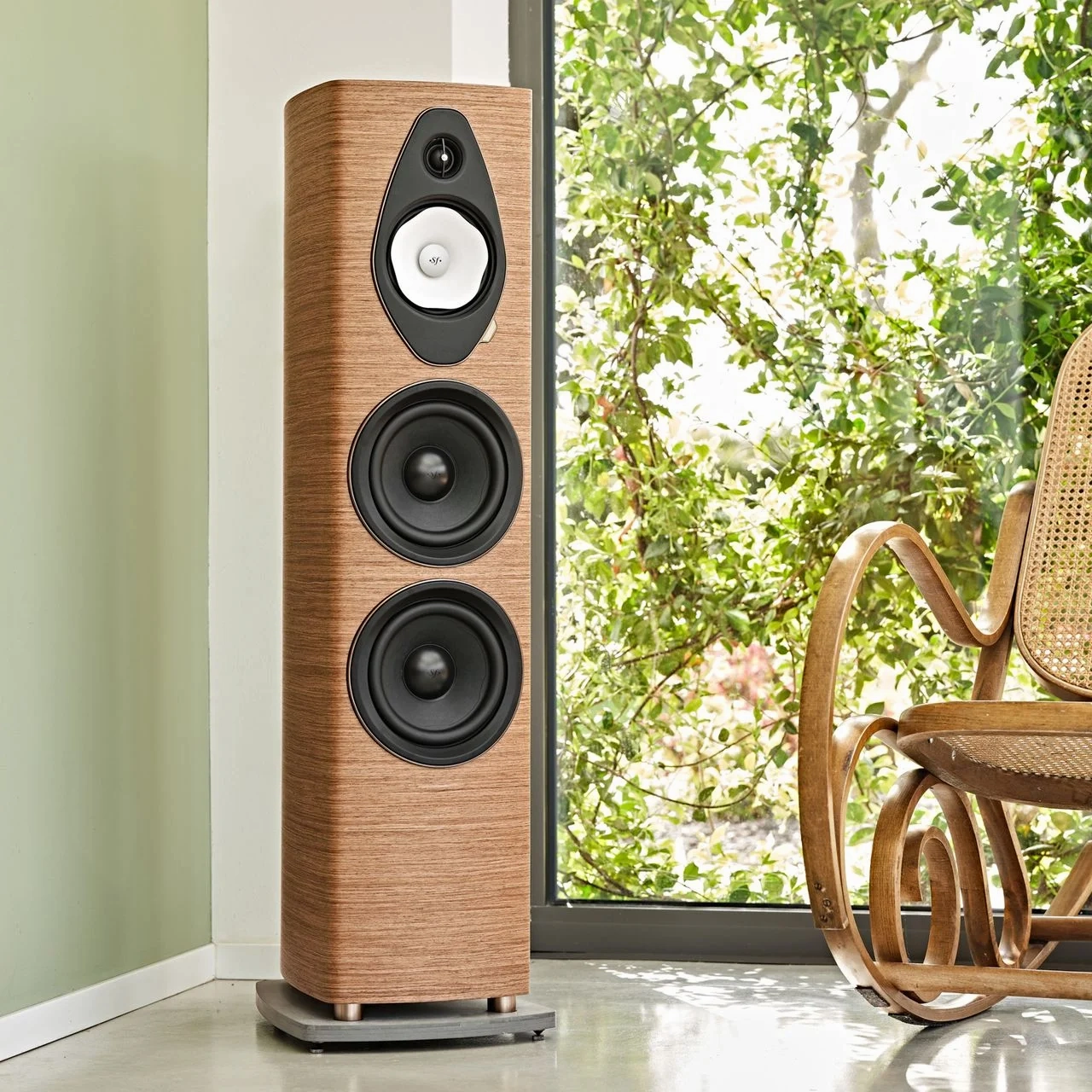 Sonus Faber Sonetto VIII G2 Floorstanding Speakers (Pair)