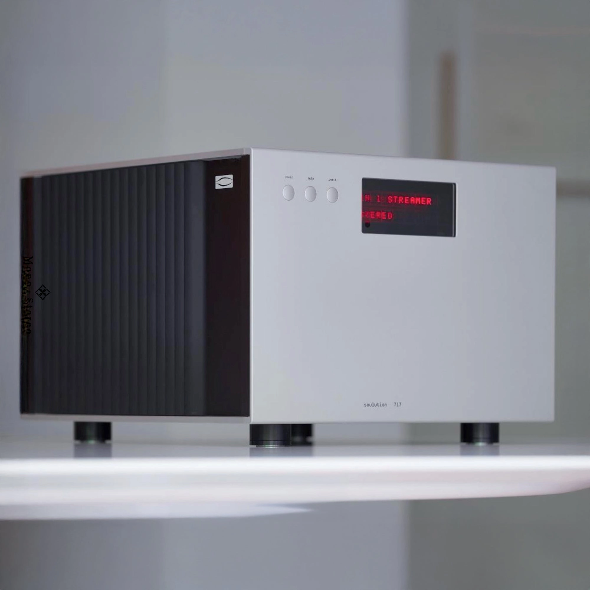 Soulution 717 Power Amplifier