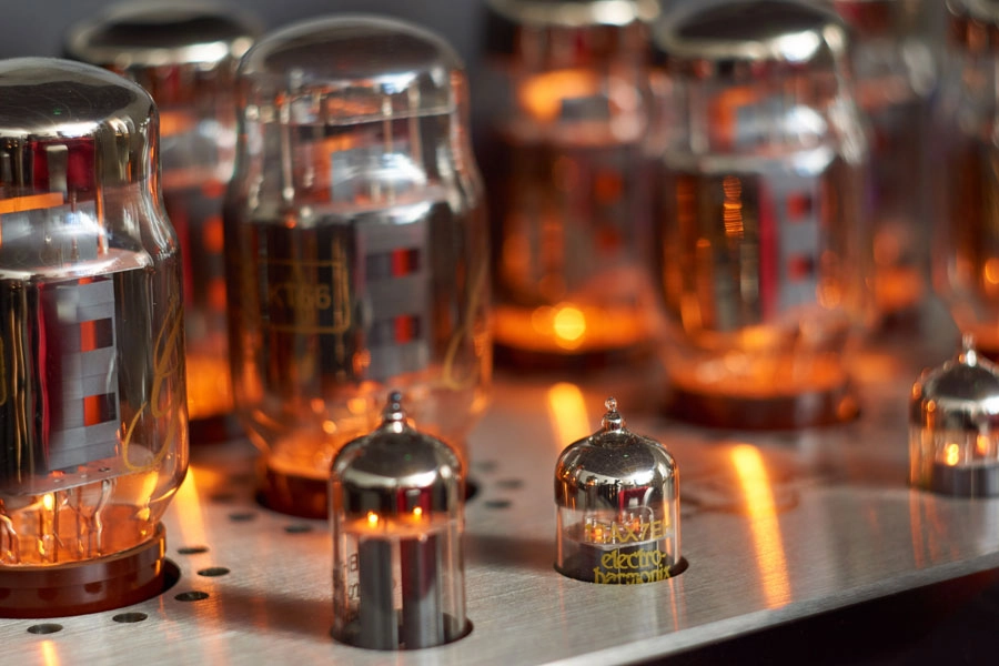 Synthesis Action A100 Titan Integrated Stereo Tube Amplifier 100w/ch (Each)