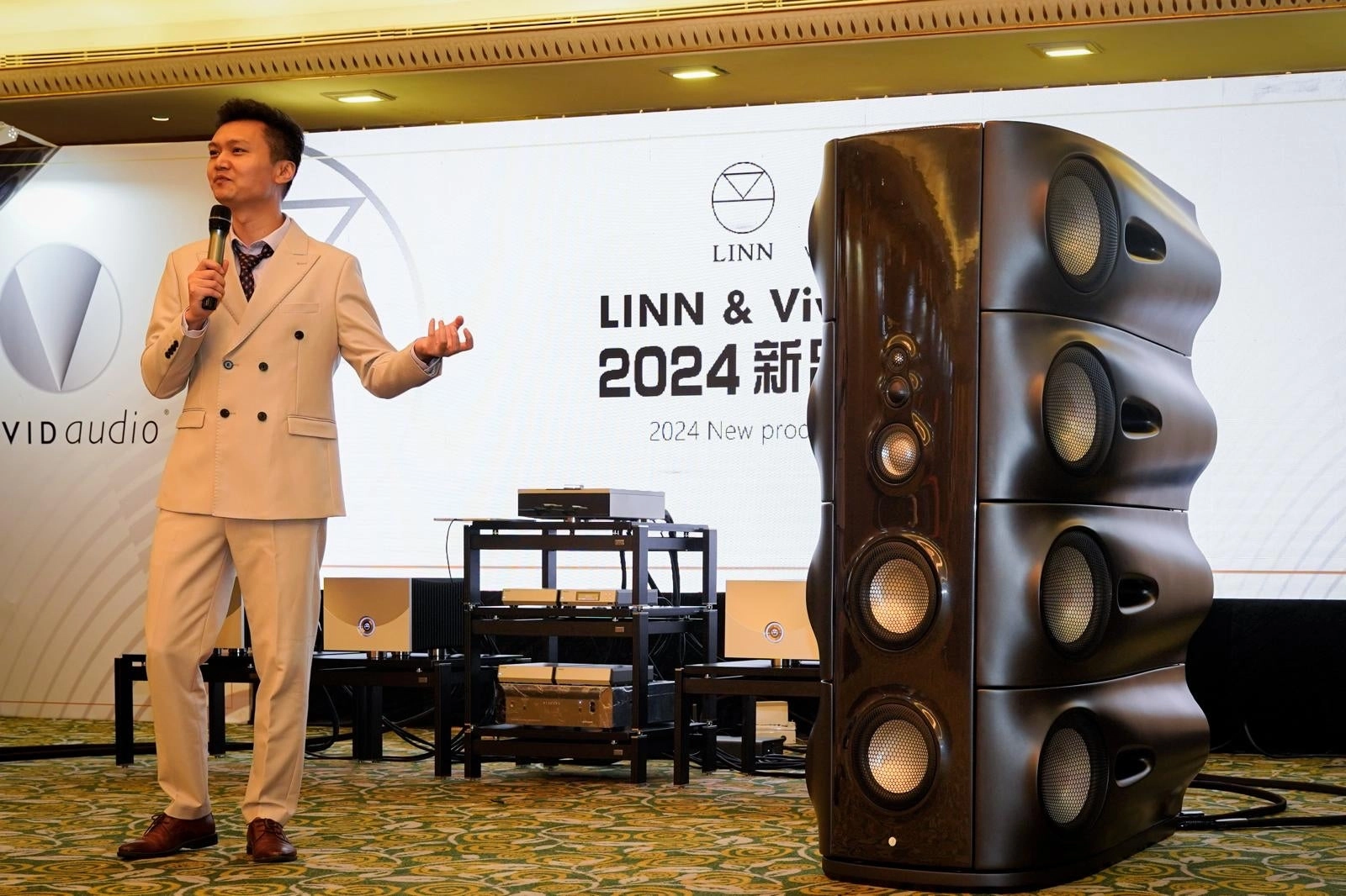 Vivid Audio Moya M1