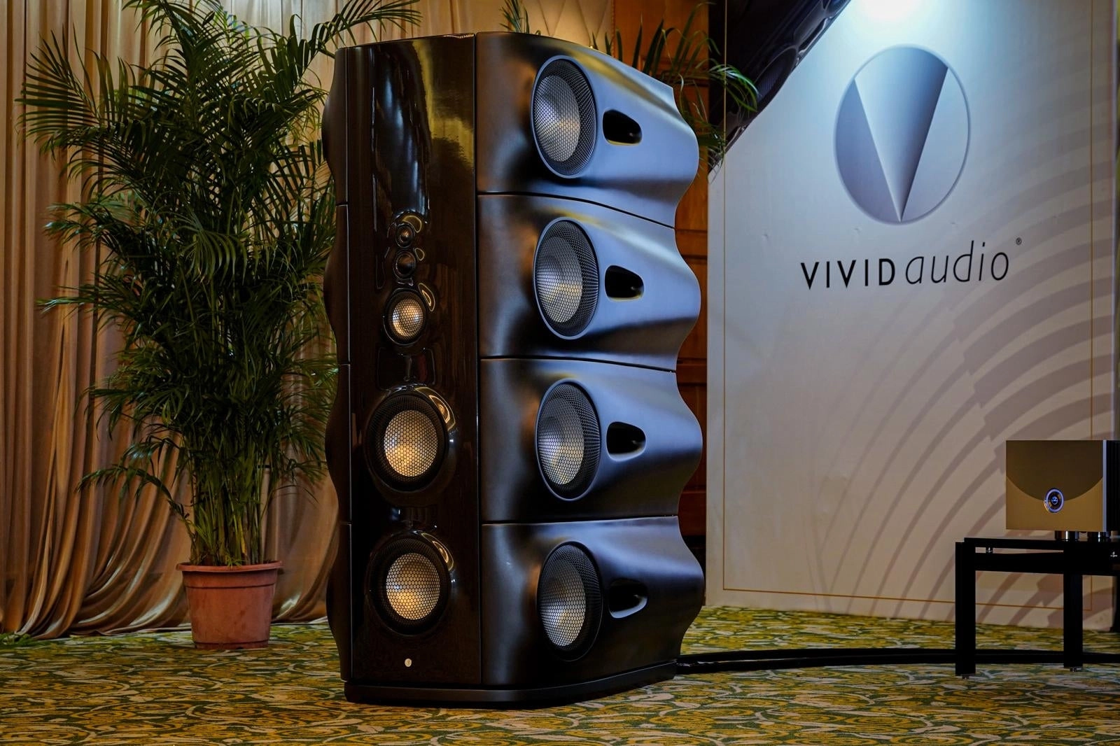 Vivid Audio Moya M1