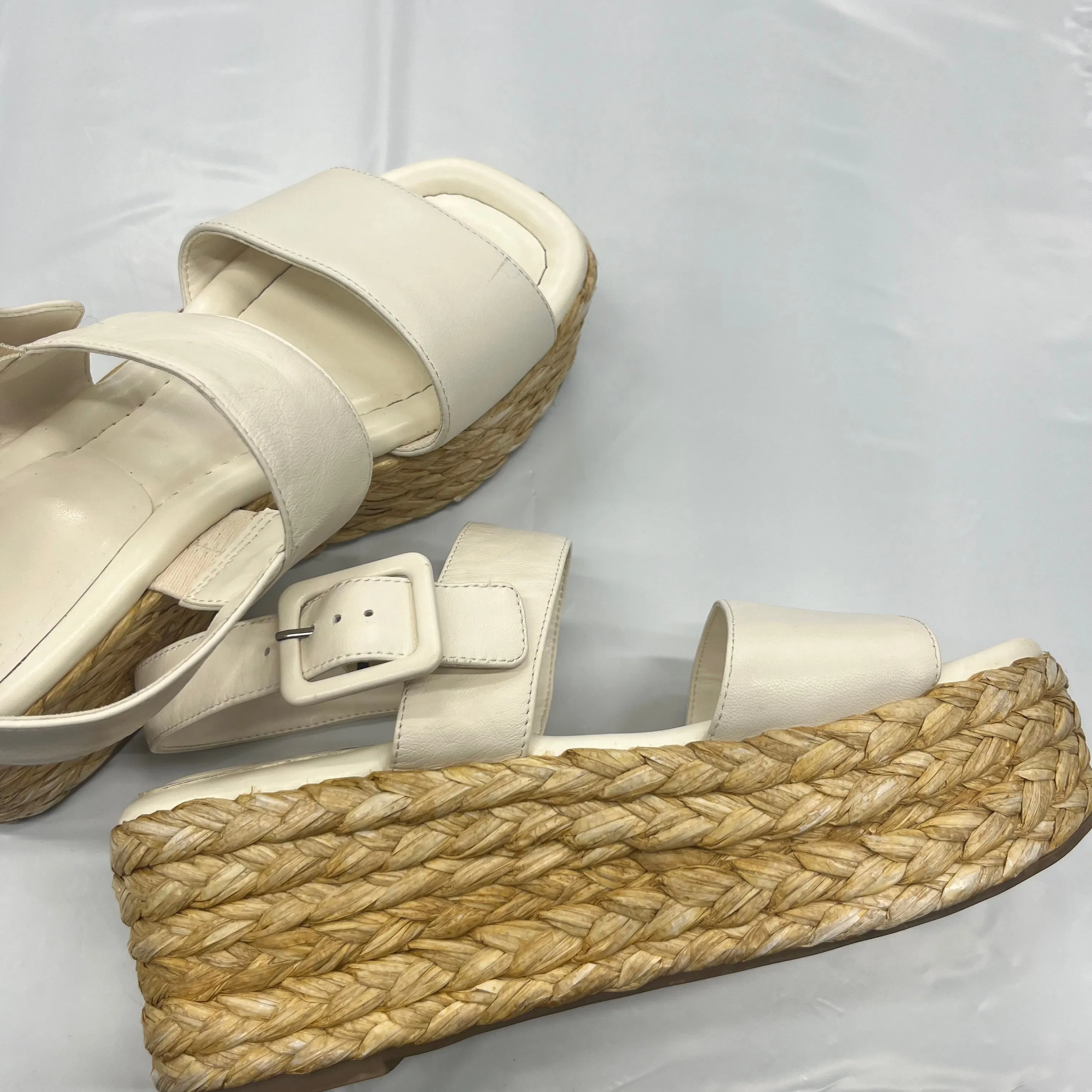 White Shoes Heels Espadrille Block Marc Fisher, Size 8.5 marc-fisher