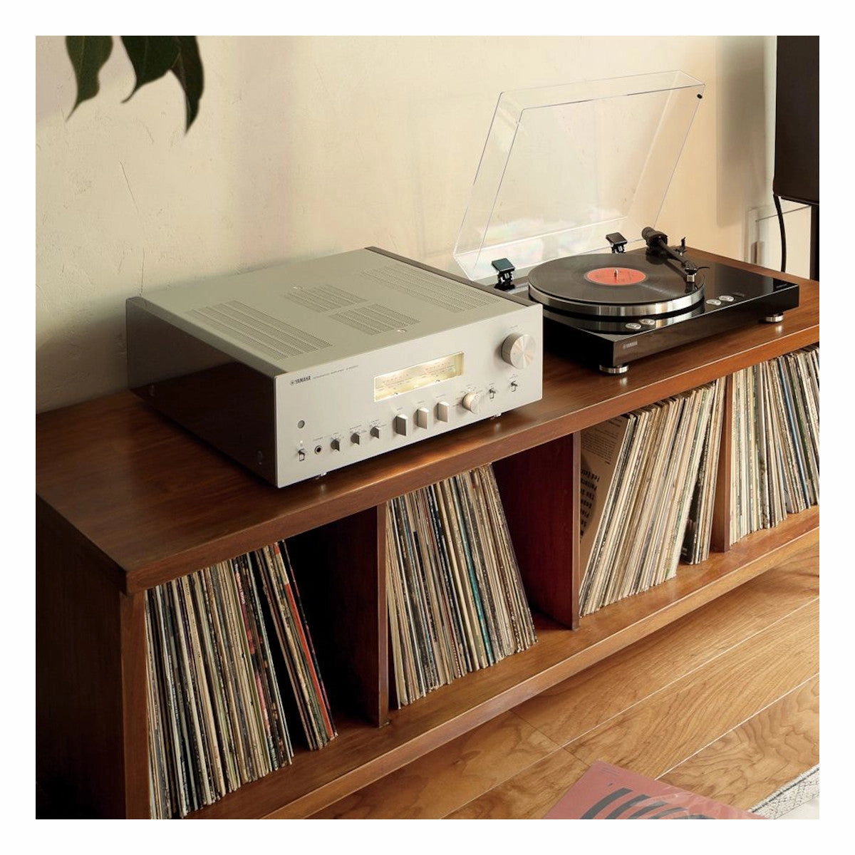 Yamaha A-S2200 Integrated Amp (Silver)