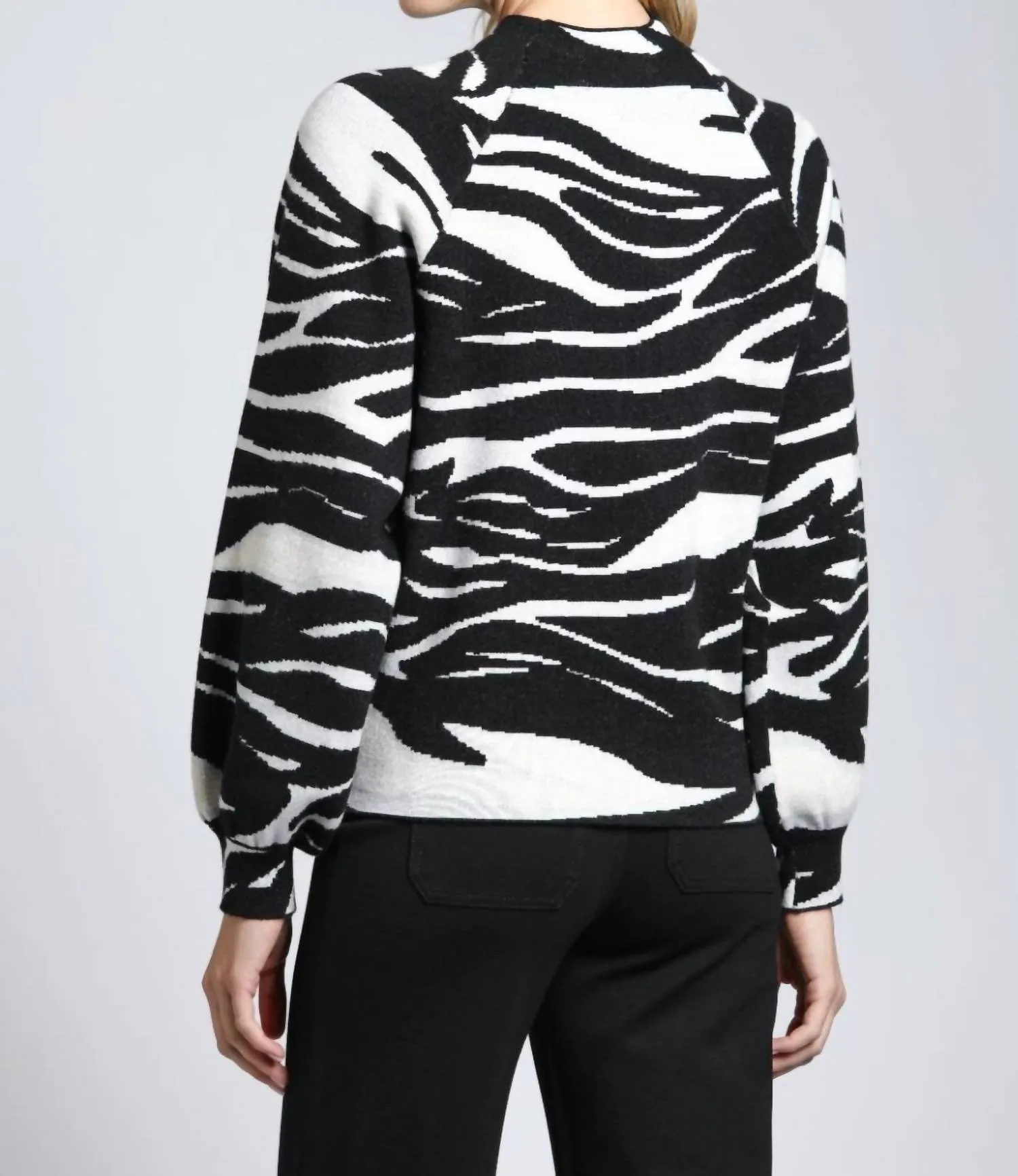 Zebra Print Sweater In Black/white